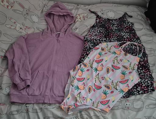 Buy & Sell Ocker Hill Sandwell - Photos for Girls mixed clothing bundle