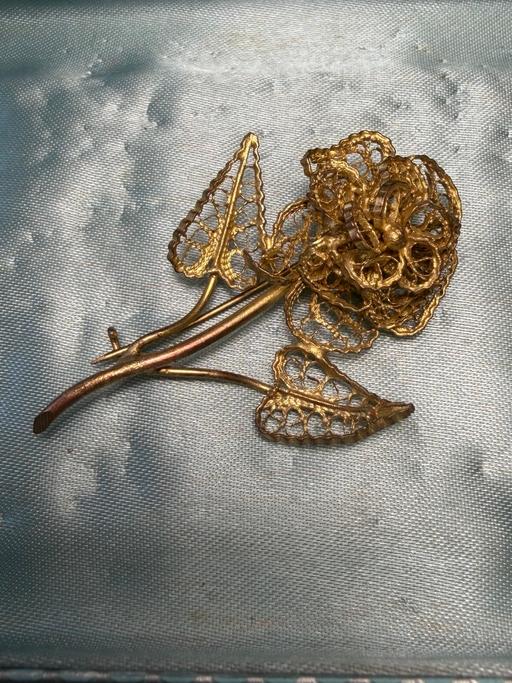 Buy & Sell Pontlottyn Caerphilly - Wales - Photos for VINTAGE FILIGREE FLOWER BROOCH
