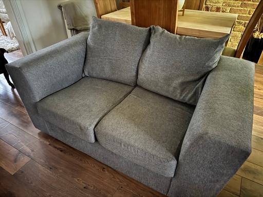Buy & Sell Willenhall Walsall - Photos for 2 seater settee