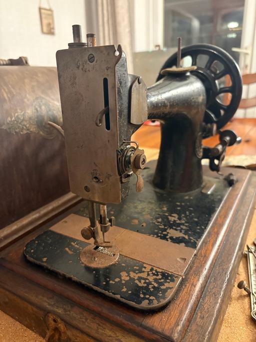 Buy & Sell East Malling Tonbridge and Malling - Photos for Singer sewing machine