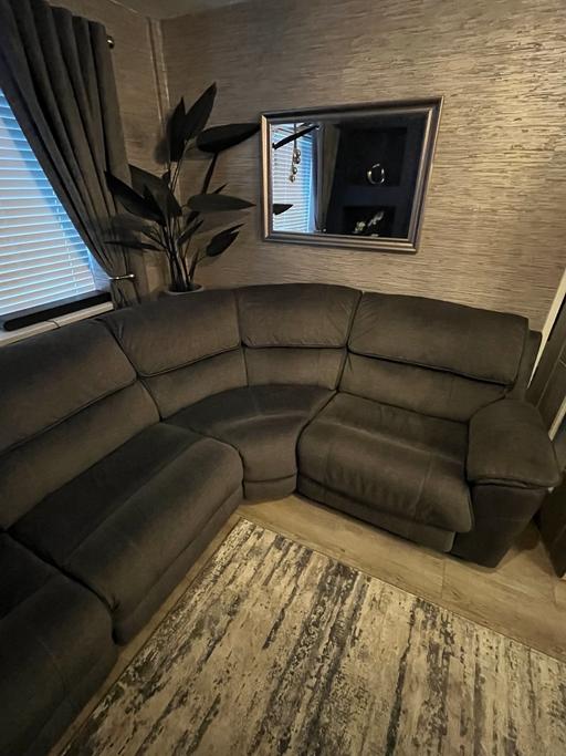 Buy & Sell Shard End Birmingham - Photos for Electric recliner corner settee
