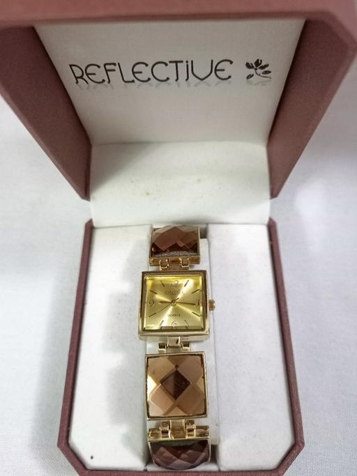Buy & Sell Hall Green Birmingham - Photos for LADIES REFLECTIVE QUARTZ WATCH.