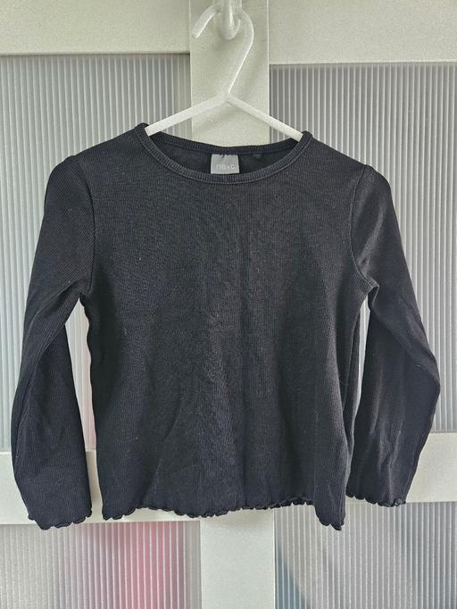 Buy & Sell Weston Point Halton - Photos for Age 2-3 NEXT black top