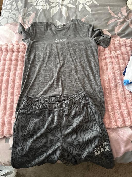 Buy & Sell Walsgrave on Sowe Coventry - Photos for Nike Air Max Set (Shorts + T-shirt)