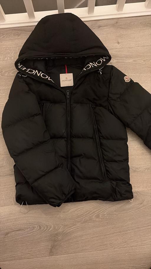 Buy & Sell Ponders End North London - Photos for Moncler Puffer
