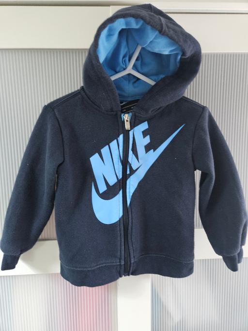 Buy & Sell Weston Point Halton - Photos for 24 months NIKE zip up jacket