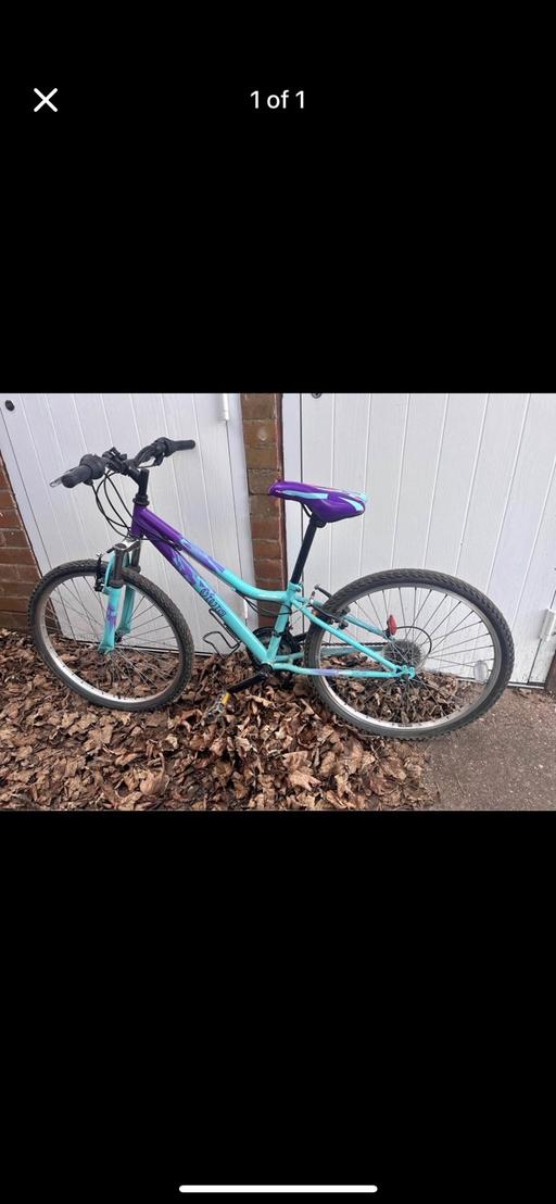 Buy & Sell Conisbrough Doncaster - Photos for Girls bike 24” Apollo