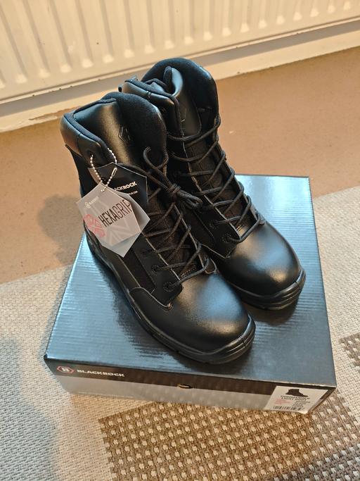Buy & Sell Greenford Ealing - Photos for BlackRock Commander Light Boots