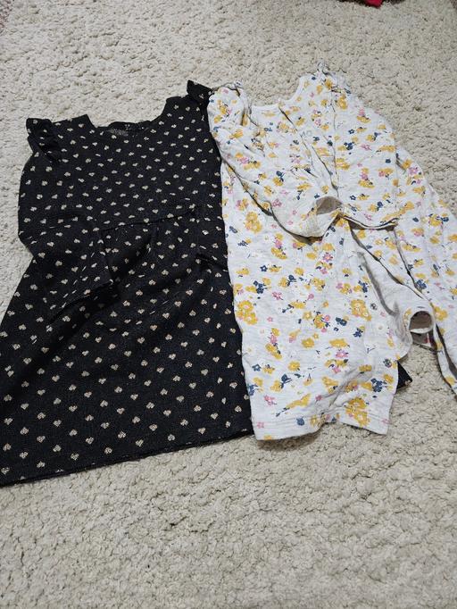 Buy & Sell Weston Point Halton - Photos for Age 2-3 dress bundle