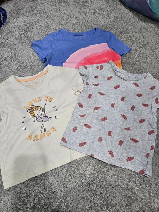 Buy & Sell Weston Point Halton - Photos for Age 2-3 tshirt bundle