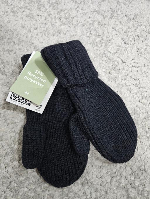 Buy & Sell Weston Point Halton - Photos for 🌟NEW🌟 Age 2-4 H&M mittens