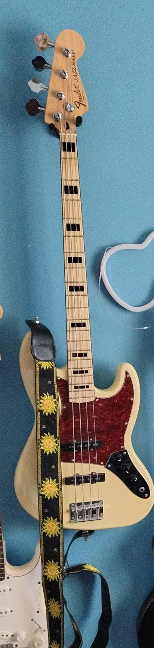 Buy & Sell Oldbury Sandwell - Photos for Fender USA Jazz Bass replica