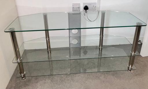 Buy & Sell Camberwell South East London - Photos for CLEAR GLASS TV STAND