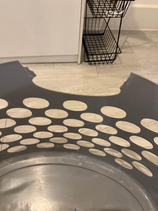 Buy & Sell Harold Park East London - Photos for Grey wash basket