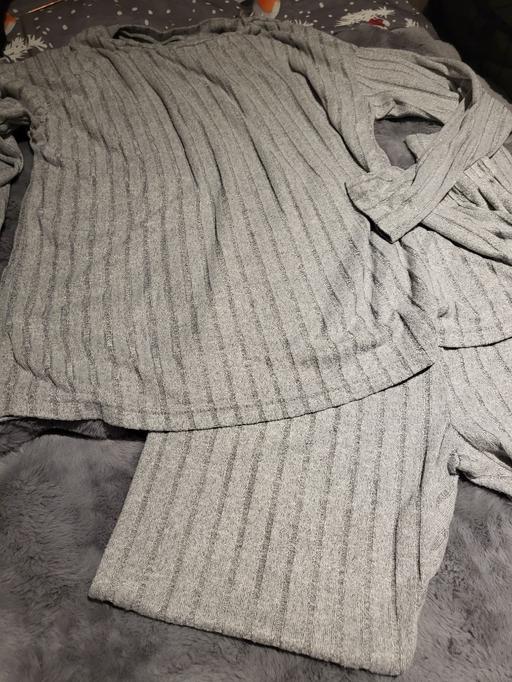 Buy & Sell Upper Holloway North London - Photos for tracksuit