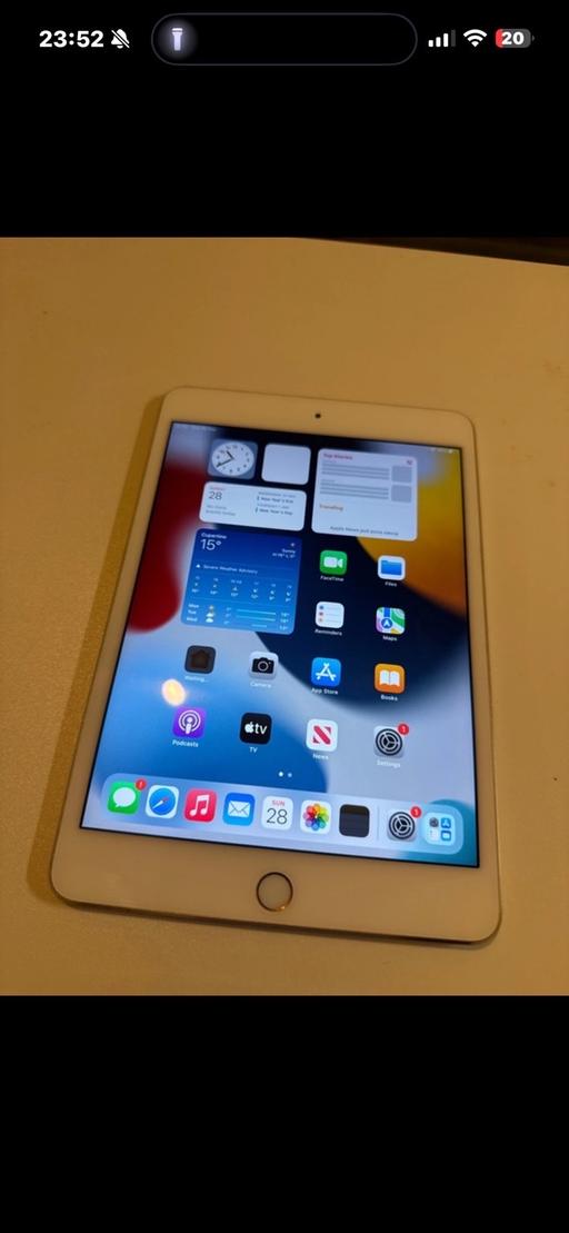 Buy & Sell Worksop Bassetlaw - Photos for Apple ipad mini 4 32 gb
