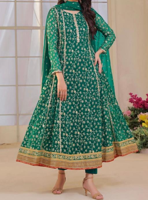 Buy & Sell Barking Barking and Dagenham - Photos for Beautiful 3 piece anarkali style maxi