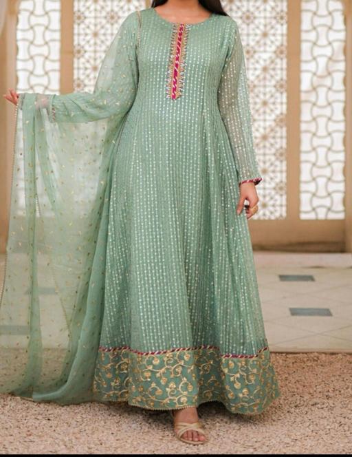 Buy & Sell Barking Barking and Dagenham - Photos for 3 piece maxi fancy for party