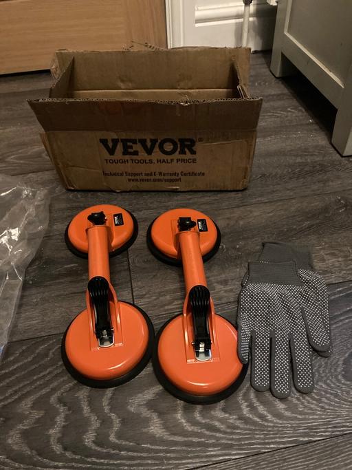 Buy & Sell Ettingshall Park Wolverhampton - Photos for Glass suction plates