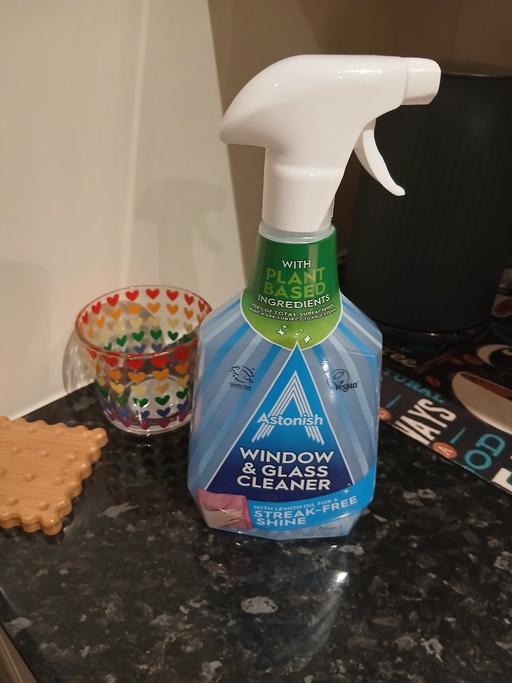 Buy & Sell Bradley Fold Trading Estate Bury - Photos for Glass Cleaner New