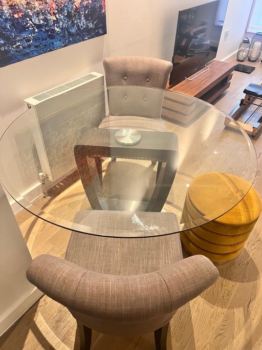 Buy & Sell Ealing Broadway West London - Photos for Dining table