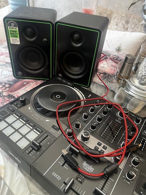Buy & Sell Heath Park Havering - Photos for Hercules DJ Decks + Stand + Speakers
