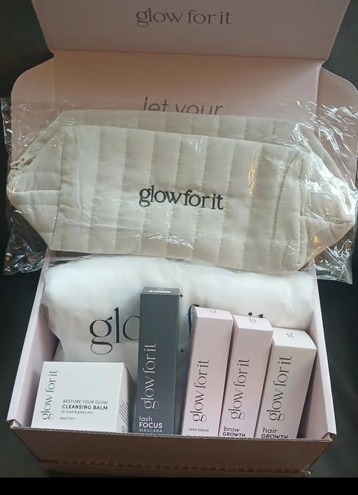 Buy & Sell Castleton Rochdale - Photos for glow for it bundle