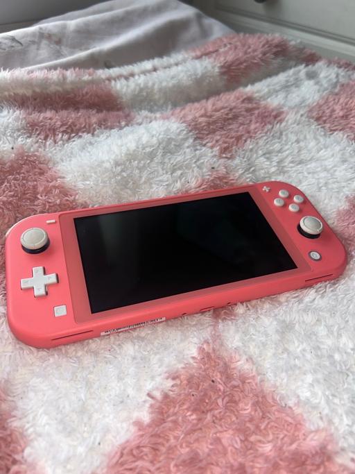 Buy & Sell Brownhills Walsall - Photos for Nintendo switch lite coral