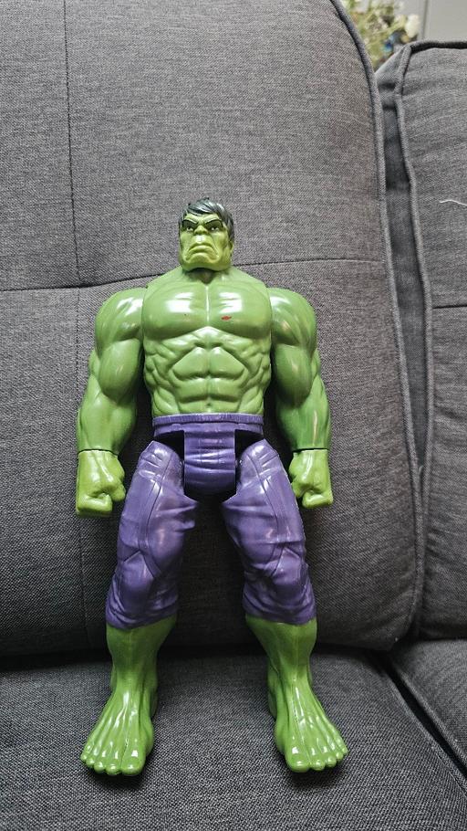 Buy & Sell Redbridge East London - Photos for Marvel Titan Hero Hulk action figure