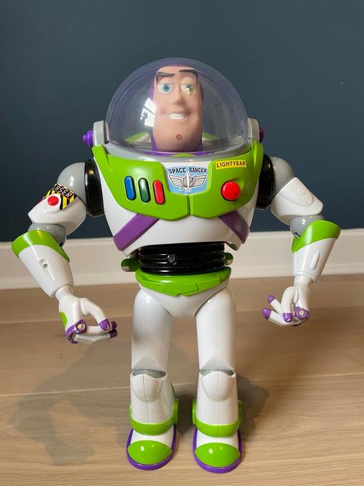 Buy & Sell Haydons Road South West London - Photos for Buzz Lightyear action figure toy