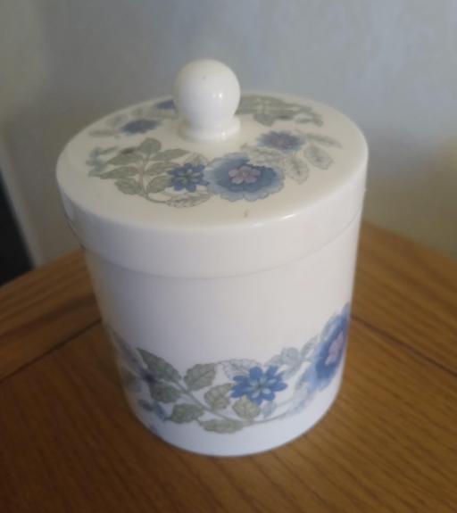 Buy & Sell Beeston Broxtowe - Photos for Wedgwood Pot )