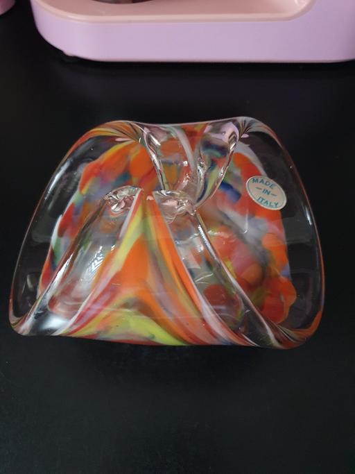 Buy & Sell Upper Gornal Dudley - Photos for vintage glass dish/basket