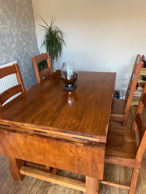 Buy & Sell Bluewater Dartford - Photos for Solid wood table