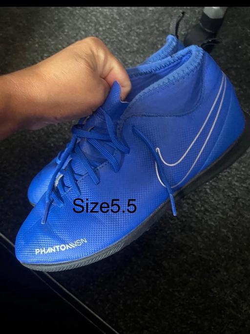 Buy & Sell Moxley Walsall - Photos for Football boots