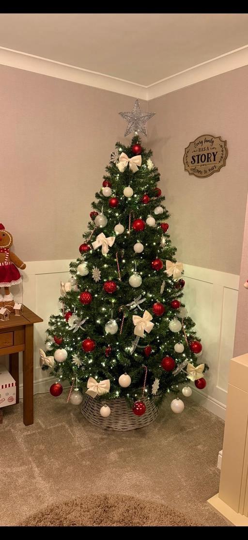 Buy & Sell Thurnscoe Barnsley - Photos for 7ft Christmas tree