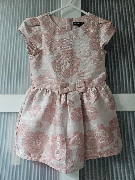 Buy & Sell Weston Point Halton - Photos for Age 2-3 M&S dress