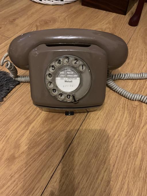 Buy & Sell Birchills Walsall - Photos for Vintage Compact phone from 70s