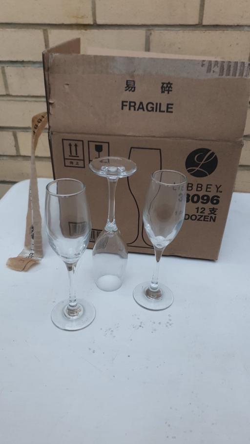 Buy & Sell Camberwell South East London - Photos for 60 Libbey champagne glasses