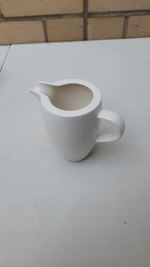 Buy & Sell Denmark Hill South East London - Photos for 7x Poreclain creamer jug