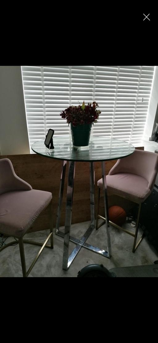 Buy & Sell Oldbury Sandwell - Photos for Glass bar table dining table 80cm diameter