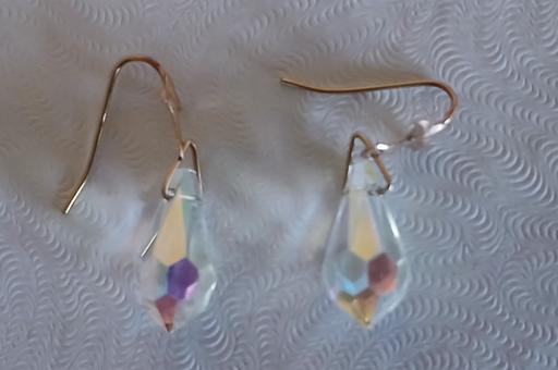 Buy & Sell Beeston Broxtowe - Photos for 9ct Gold Crystal Earrings)