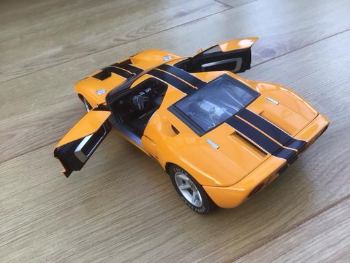 Buy & Sell Wickford Basildon - Photos for 1:18 Ford GT model for sale