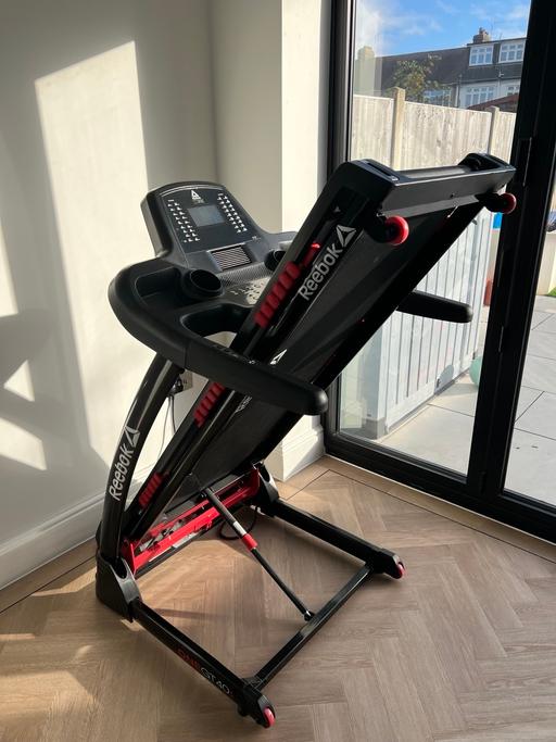 Buy & Sell Gallows Corner East London - Photos for Reebok GT40s Treamill