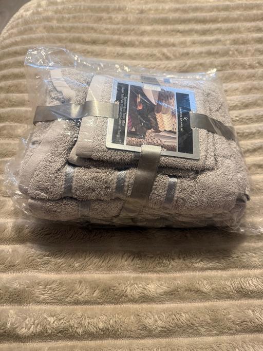 Buy & Sell West Bromwich Sandwell - Photos for Brand new towels