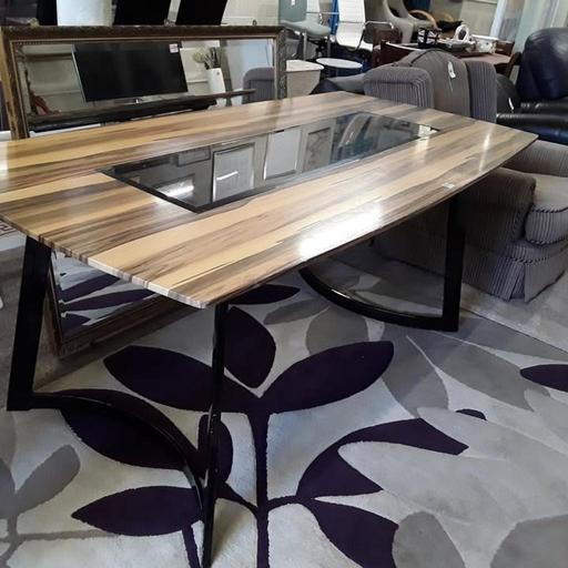 Buy & Sell Saint Pauls Trading Estate Tameside - Photos for Quirky 6ft vintage style Formica dining table