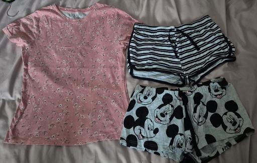 Buy & Sell Ocker Hill Sandwell - Photos for ladies mixed clothing bundle