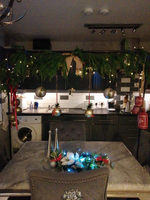Buy & Sell Wednesfield Wolverhampton - Photos for Homemade Xmas table arch (cant hold)