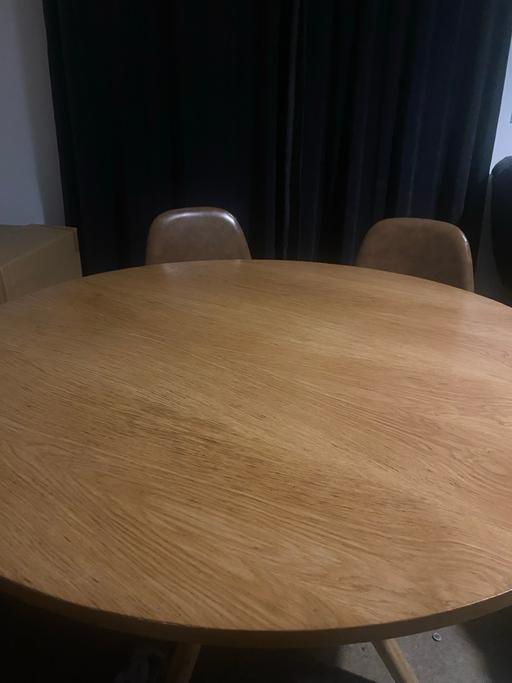 Buy & Sell Milton Keynes City Centre Milton Keynes - Photos for Dining table with chairs