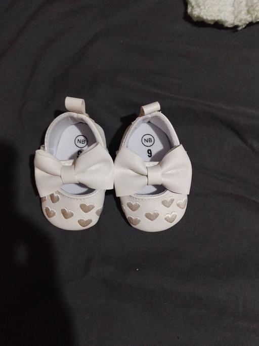 Buy & Sell Southwark Central London - Photos for 2x baby nb soft sole shoes