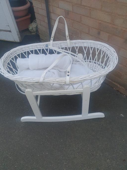 Buy & Sell Gornal Wood Dudley - Photos for Lovely White Moses Basket & Rocking Stand .